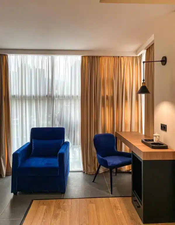 הכירו את המלון הכשר למהדרין בטביליסי ג"נסיס – אירוח יוקרתית בכשרות בד"ץ מהדרין 3 1007241148